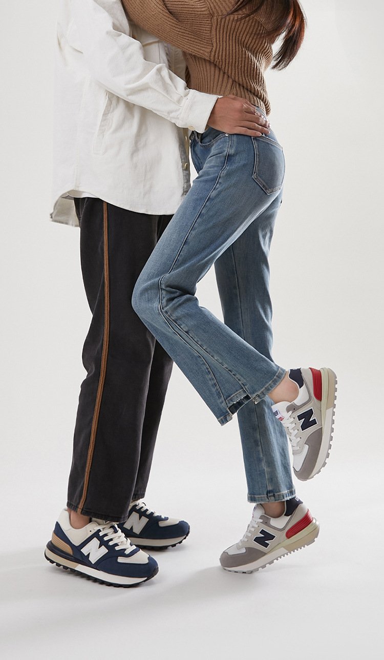 New Balance 574 - Image 15