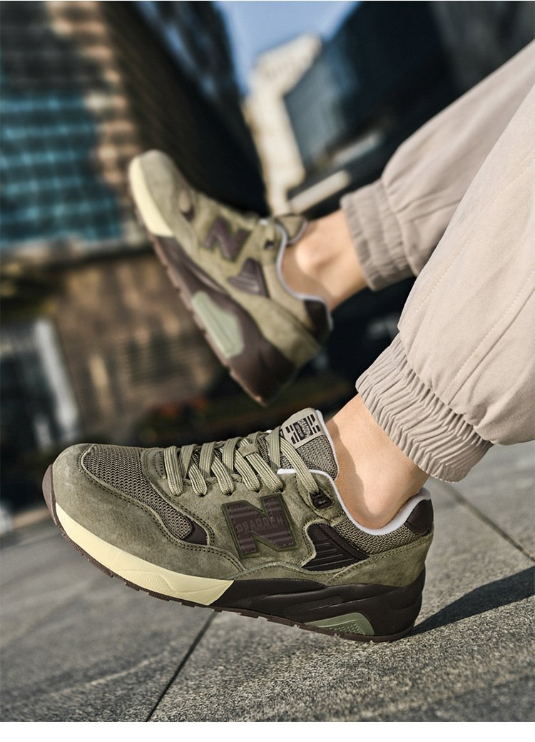 New Balance 580 - Image 14