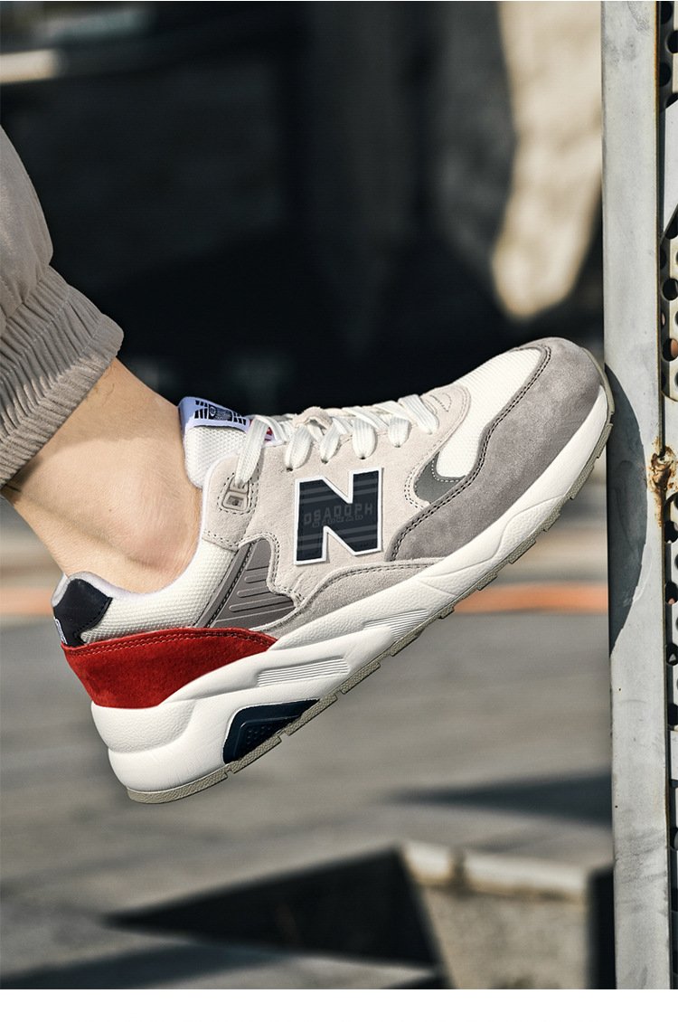 New Balance 580 - Image 15