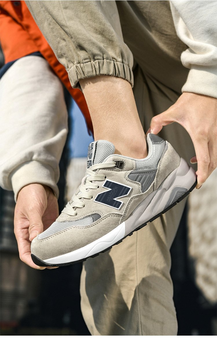 New Balance 580 - Image 9
