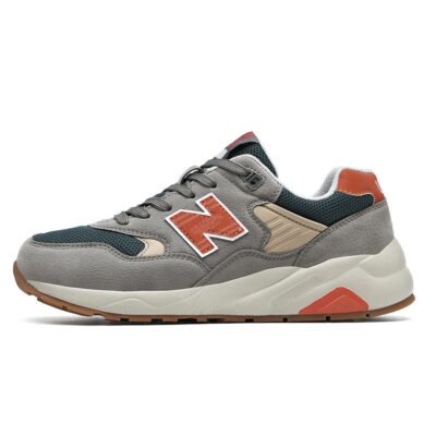 New Balance 580