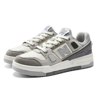 New Balance 593