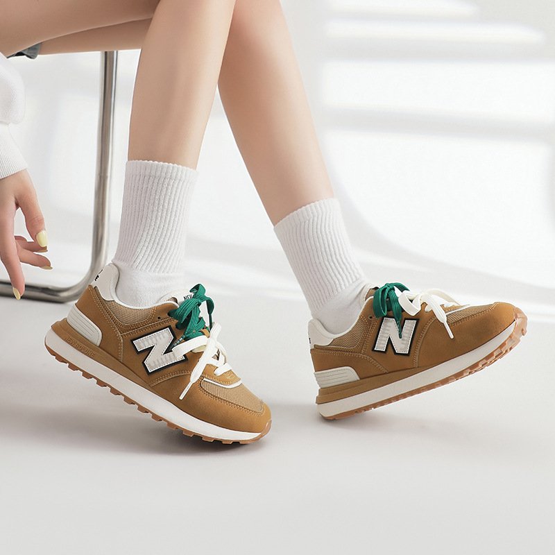 New Balance 574 - Image 10