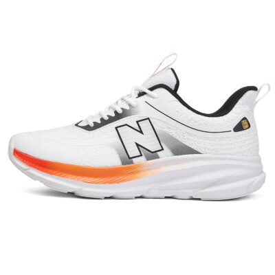 New Balance 698