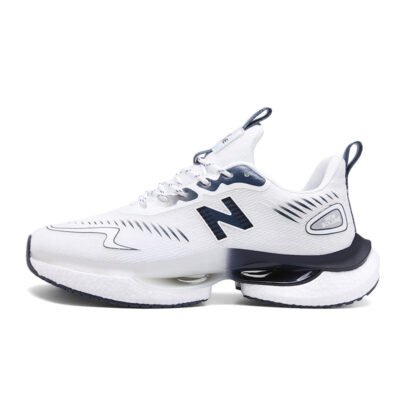 New Balance 767
