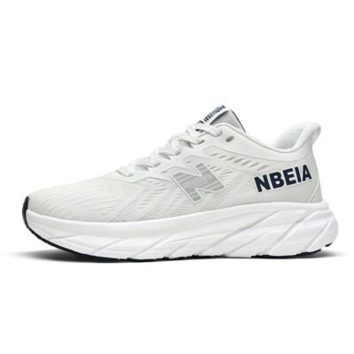 New Balance 803