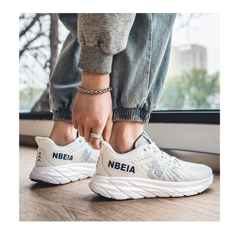 New Balance 803 - Image 18